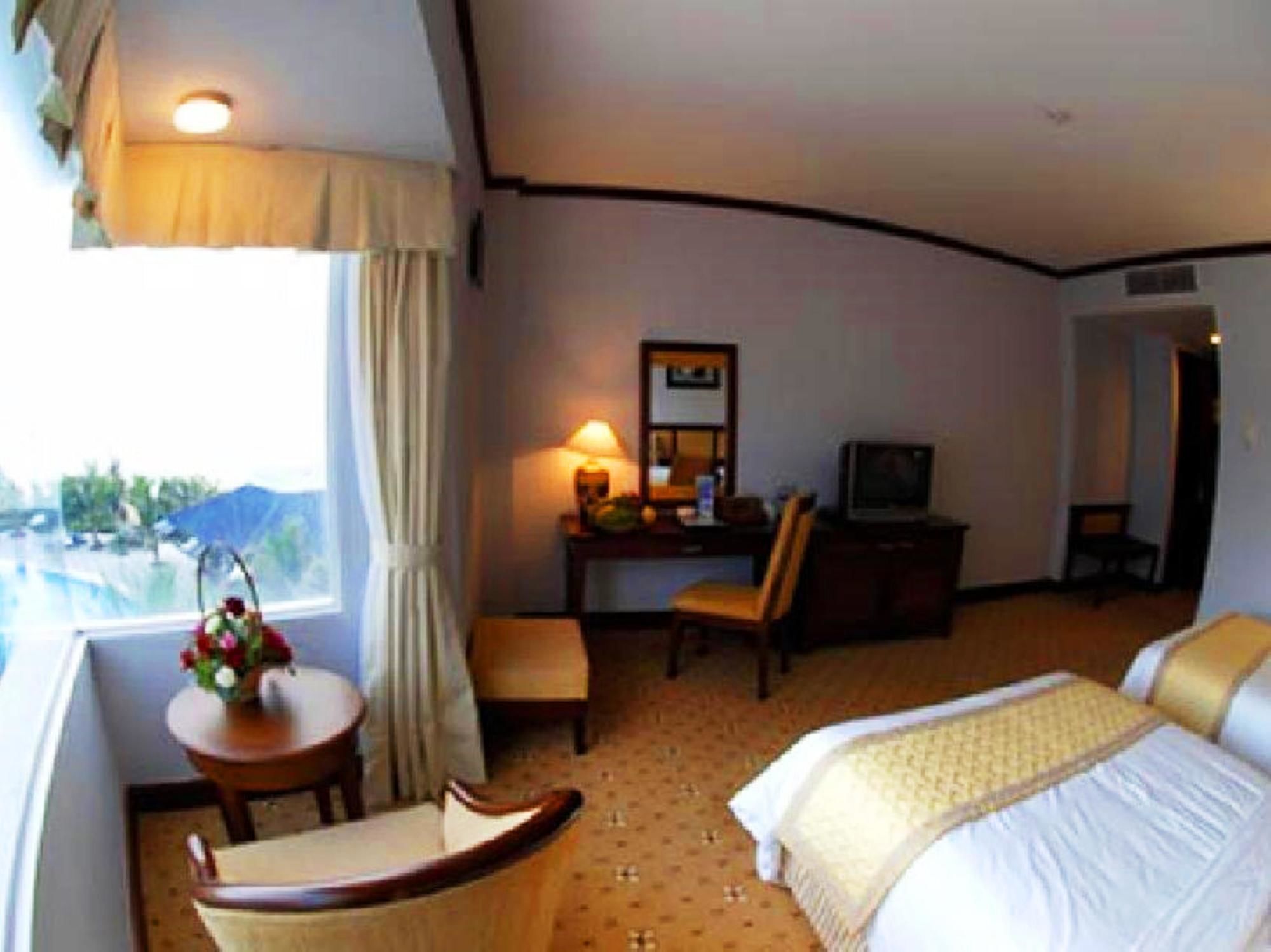 Saigon - Ninh Chu Hotel & Resort Phan Rang Exterior photo